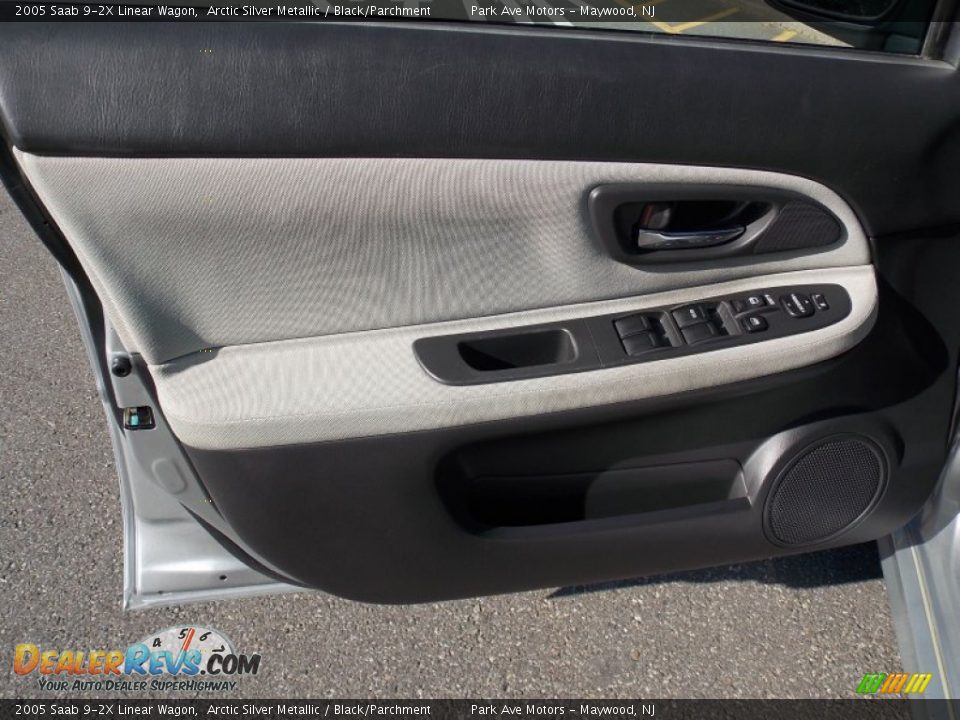 2005 Saab 9-2X Linear Wagon Arctic Silver Metallic / Black/Parchment Photo #8