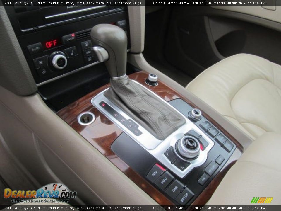 2010 Audi Q7 3.6 Premium Plus quattro Orca Black Metallic / Cardamom Beige Photo #17