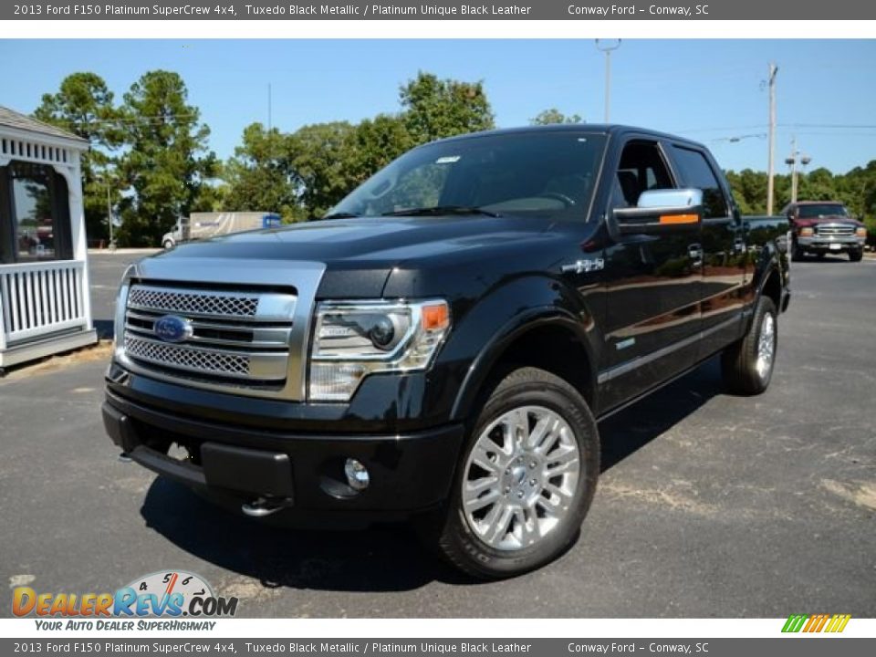 Front 3/4 View of 2013 Ford F150 Platinum SuperCrew 4x4 Photo #1
