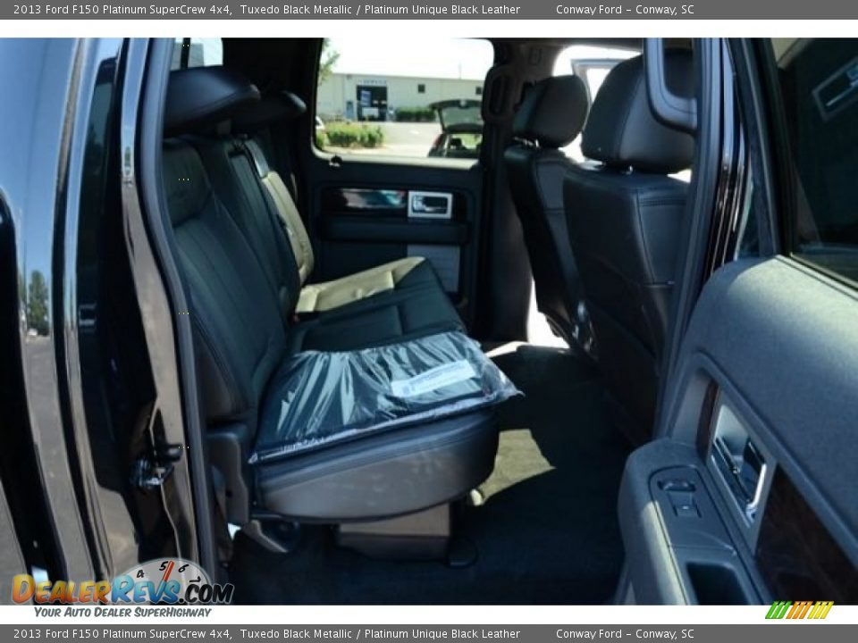 2013 Ford F150 Platinum SuperCrew 4x4 Tuxedo Black Metallic / Platinum Unique Black Leather Photo #18