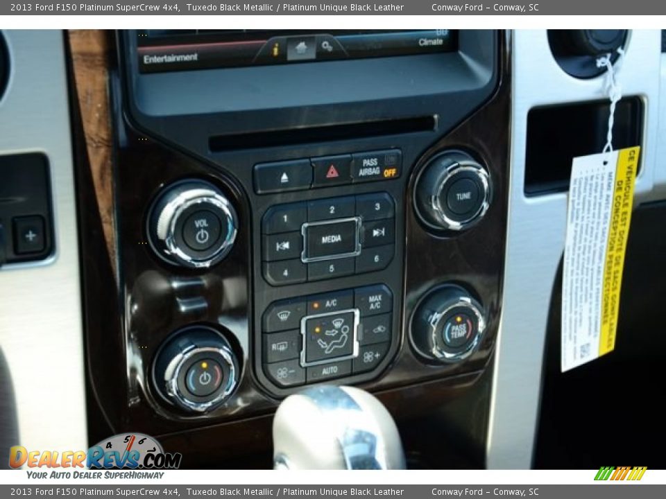 2013 Ford F150 Platinum SuperCrew 4x4 Tuxedo Black Metallic / Platinum Unique Black Leather Photo #28