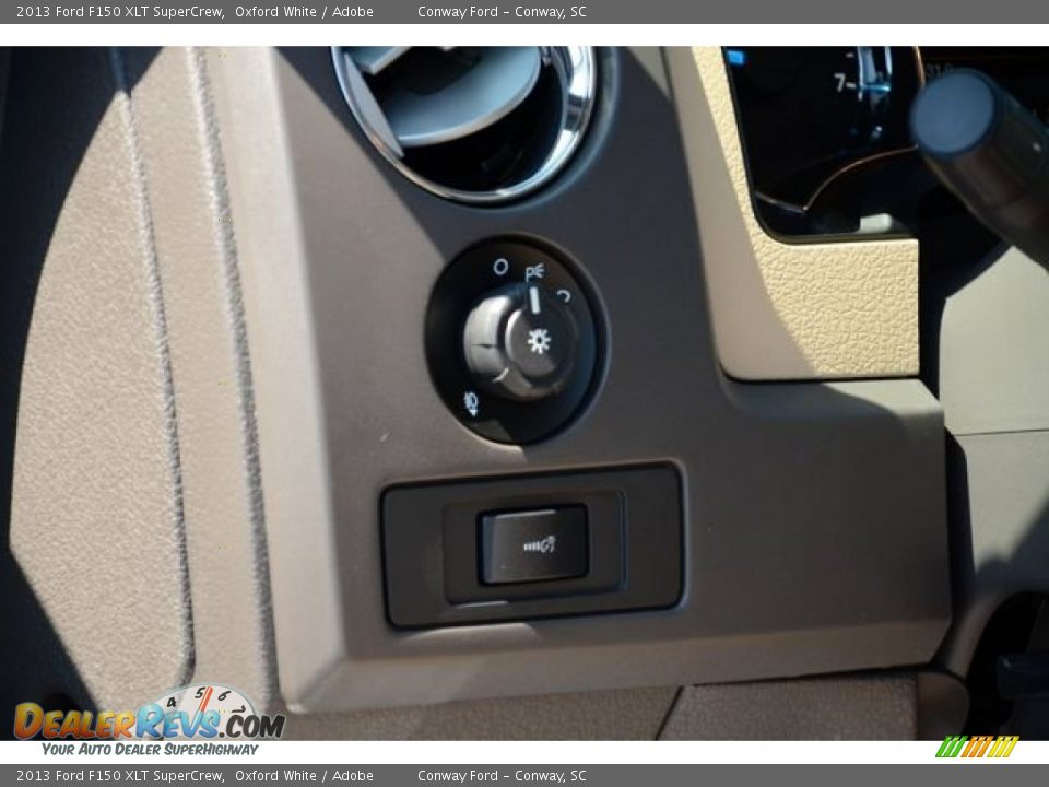 2013 Ford F150 XLT SuperCrew Oxford White / Adobe Photo #21