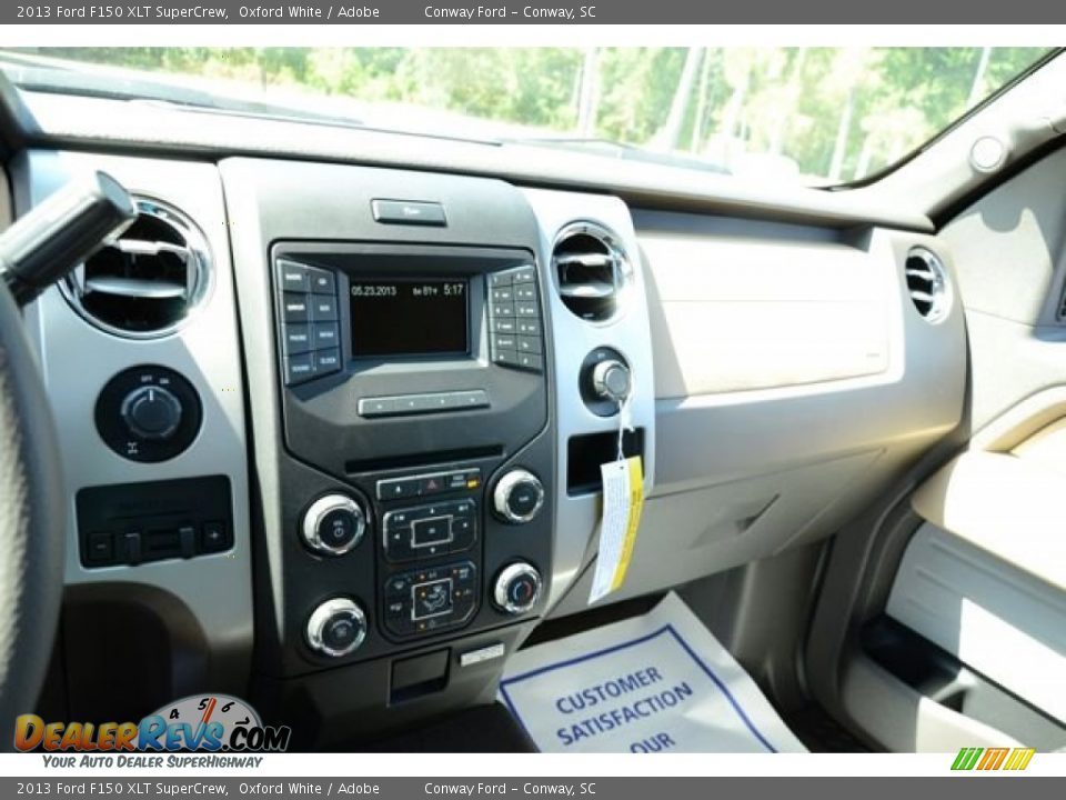 2013 Ford F150 XLT SuperCrew Oxford White / Adobe Photo #27