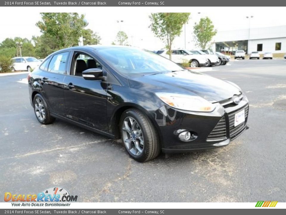 2014 Ford Focus SE Sedan Tuxedo Black / Charcoal Black Photo #3