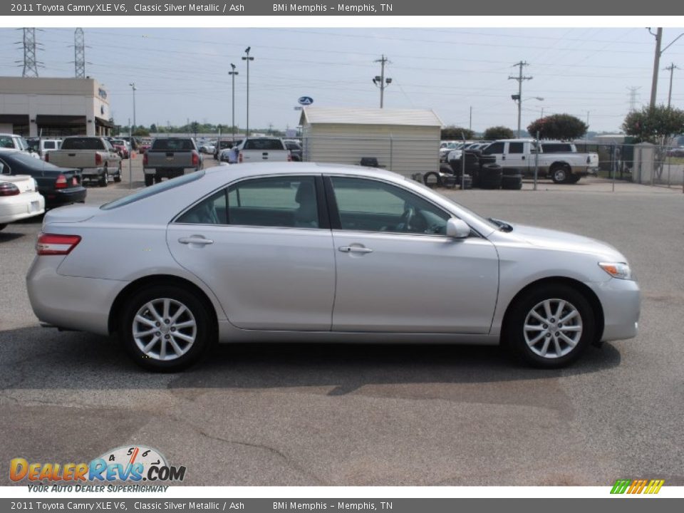 2011 Toyota Camry XLE V6 Classic Silver Metallic / Ash Photo #6