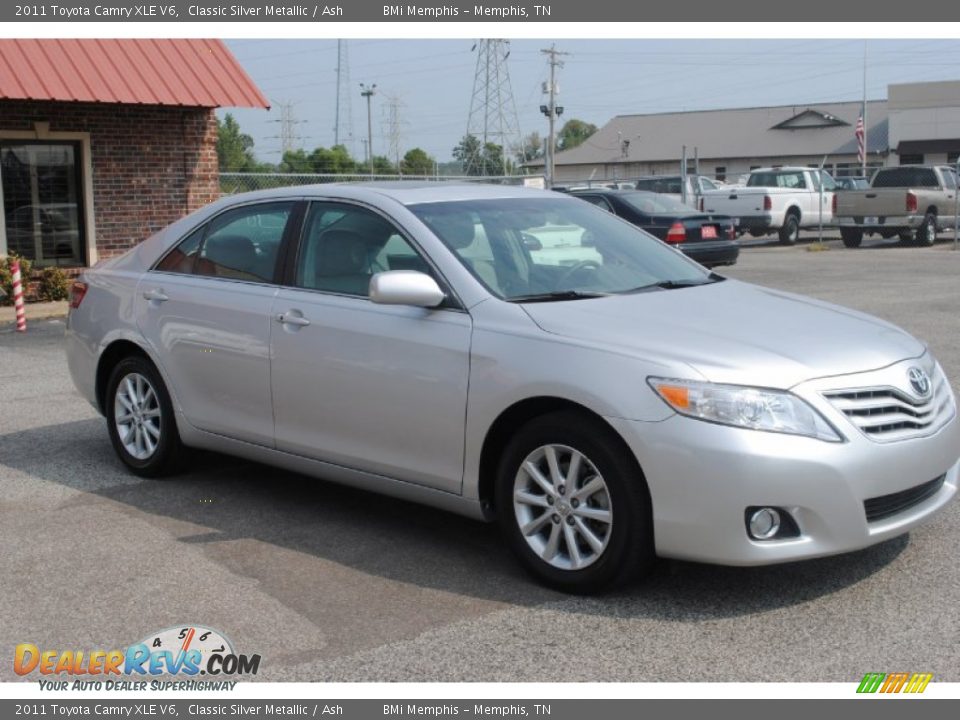 2011 Toyota Camry XLE V6 Classic Silver Metallic / Ash Photo #7