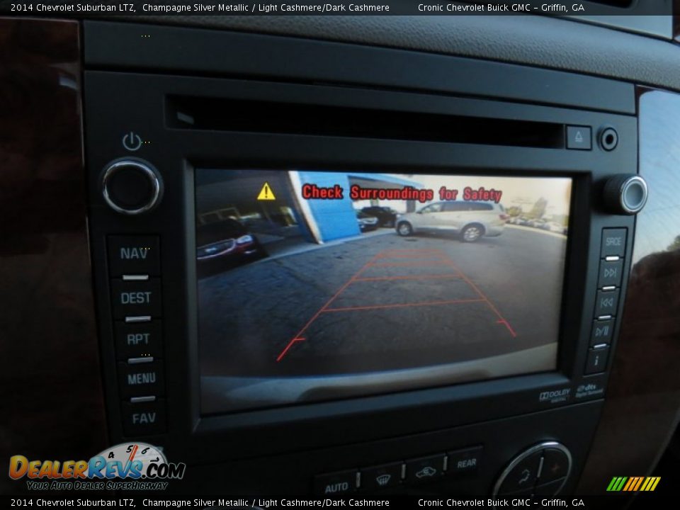 2014 Chevrolet Suburban LTZ Champagne Silver Metallic / Light Cashmere/Dark Cashmere Photo #17