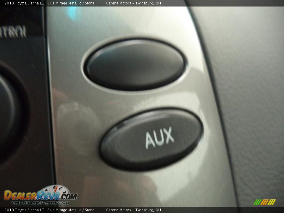 2010 Toyota Sienna LE Blue Mirage Metallic / Stone Photo #25