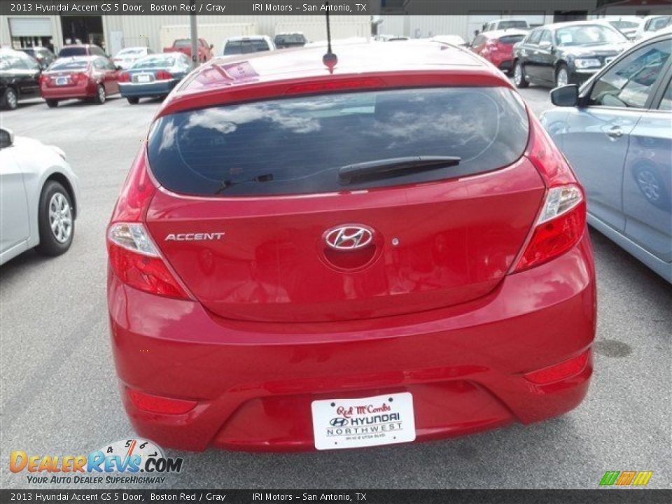 2013 Hyundai Accent GS 5 Door Boston Red / Gray Photo #5