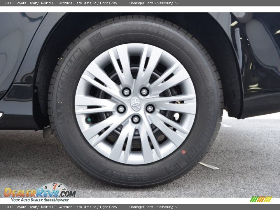 2013 Toyota Camry Hybrid LE Attitude Black Metallic / Light Gray Photo #9
