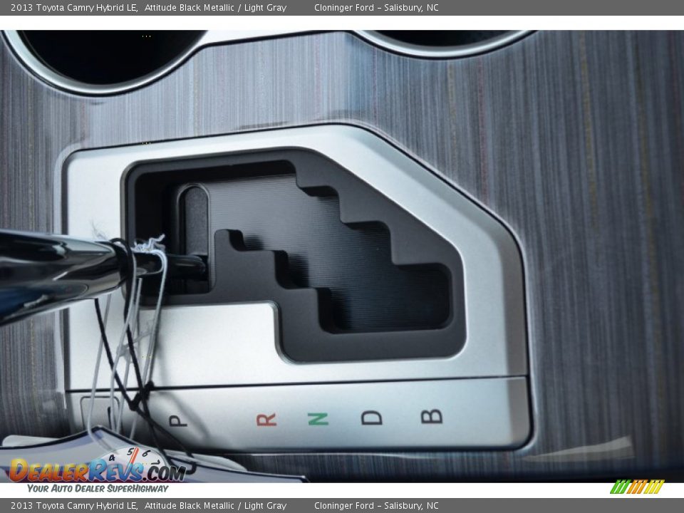 2013 Toyota Camry Hybrid LE Attitude Black Metallic / Light Gray Photo #13