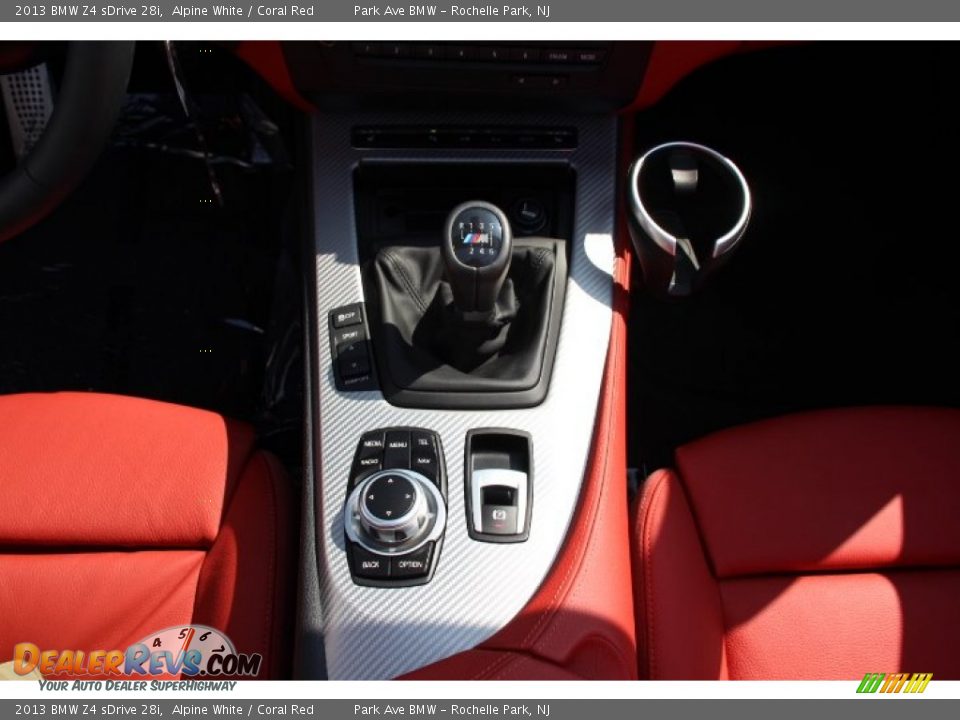 2013 BMW Z4 sDrive 28i Alpine White / Coral Red Photo #15