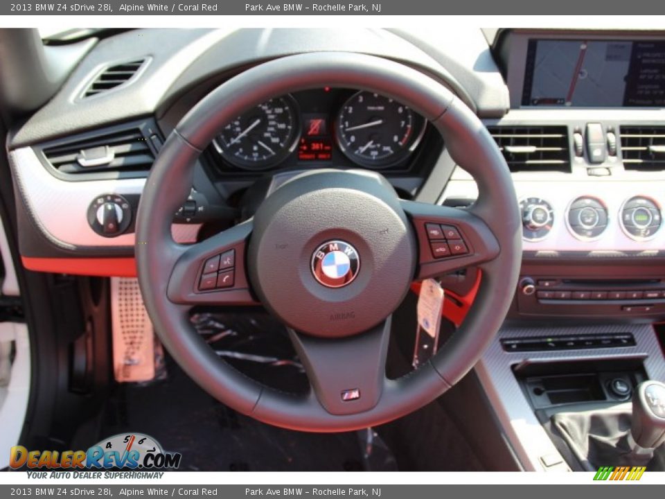 2013 BMW Z4 sDrive 28i Alpine White / Coral Red Photo #16