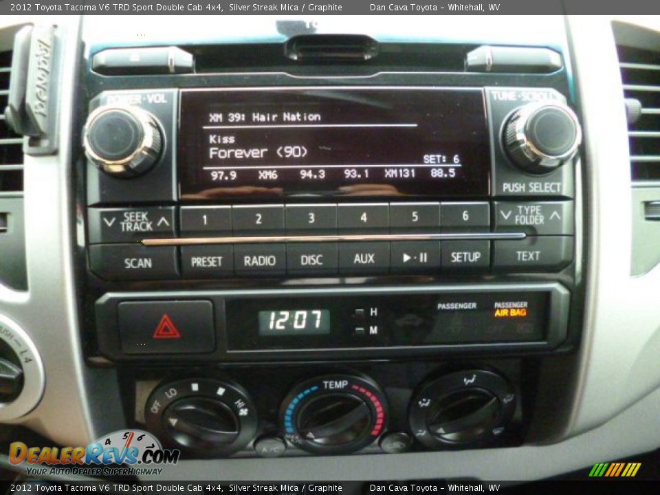 2012 Toyota Tacoma V6 TRD Sport Double Cab 4x4 Silver Streak Mica / Graphite Photo #14