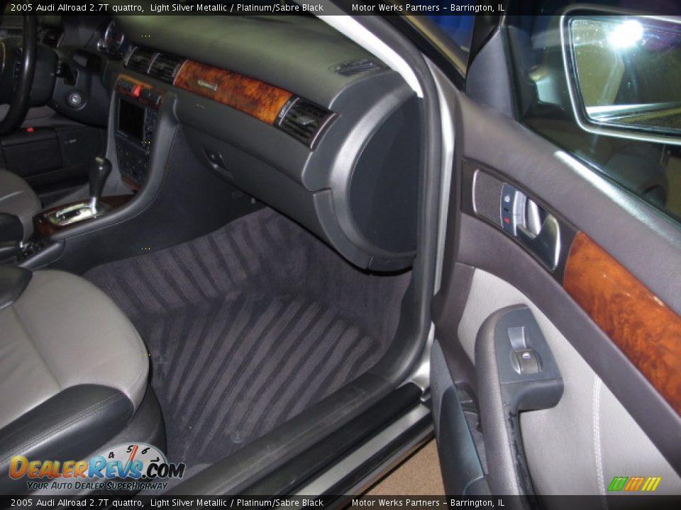 2005 Audi Allroad 2.7T quattro Light Silver Metallic / Platinum/Sabre Black Photo #21