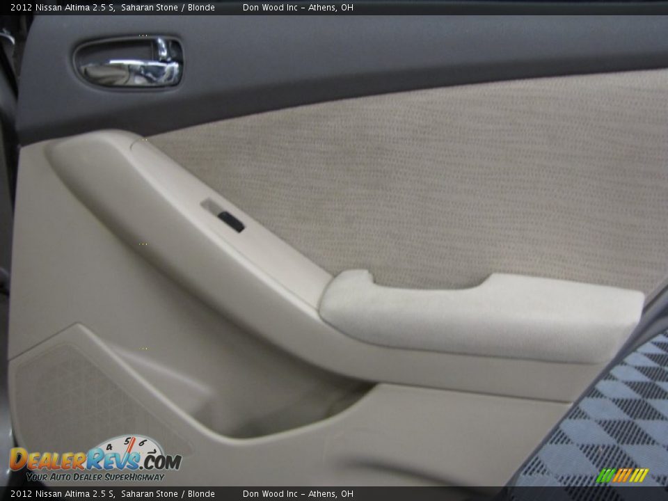 2012 Nissan Altima 2.5 S Saharan Stone / Blonde Photo #13