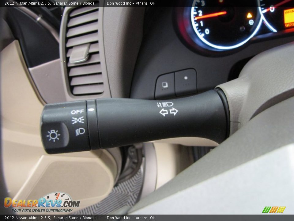 2012 Nissan Altima 2.5 S Saharan Stone / Blonde Photo #17