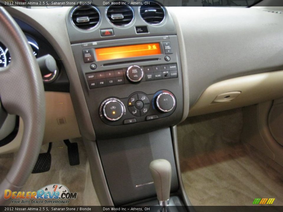 2012 Nissan Altima 2.5 S Saharan Stone / Blonde Photo #22