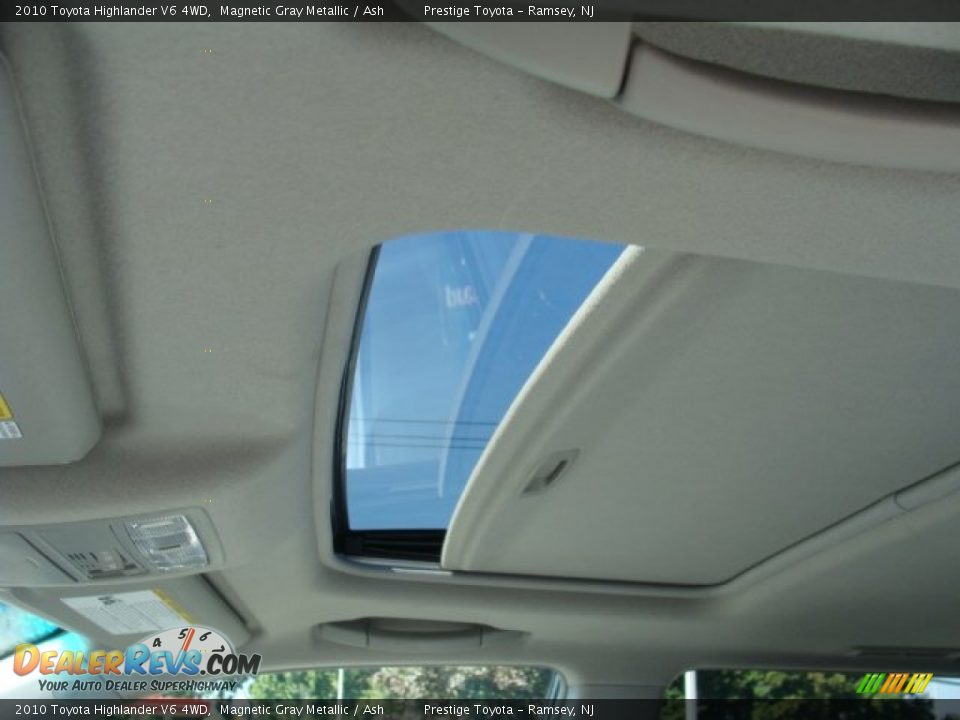 2010 Toyota Highlander V6 4WD Magnetic Gray Metallic / Ash Photo #8