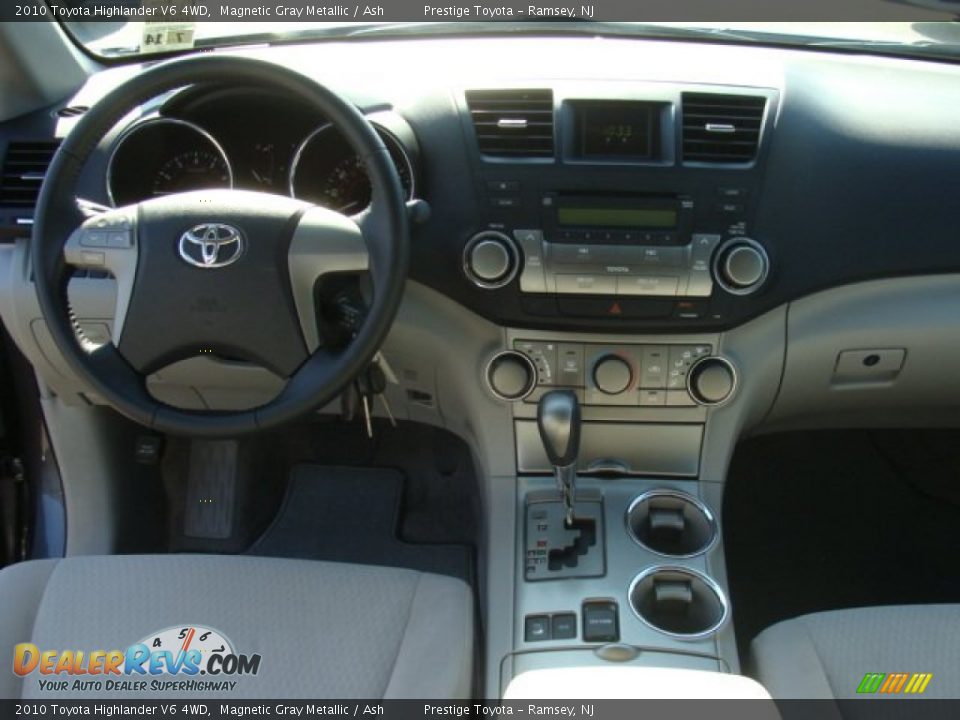 2010 Toyota Highlander V6 4WD Magnetic Gray Metallic / Ash Photo #9
