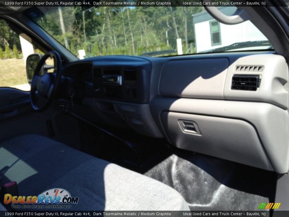 1999 Ford F350 Super Duty XL Regular Cab 4x4 Dark Tourmaline Metallic / Medium Graphite Photo #9