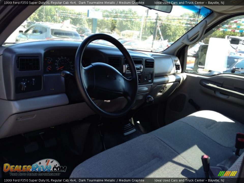 1999 Ford F350 Super Duty XL Regular Cab 4x4 Dark Tourmaline Metallic / Medium Graphite Photo #19