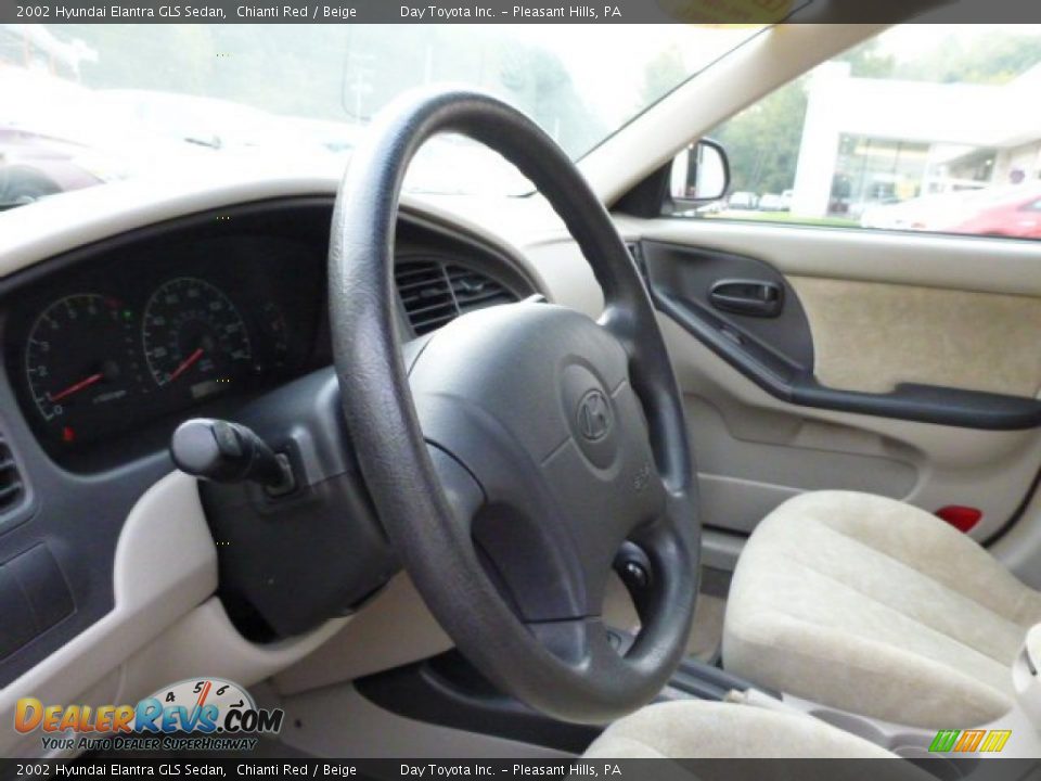 2002 Hyundai Elantra GLS Sedan Chianti Red / Beige Photo #17