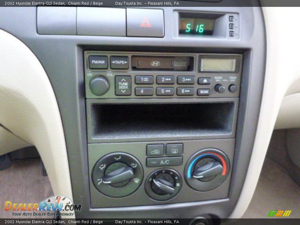 2002 Hyundai Elantra GLS Sedan Chianti Red / Beige Photo #18