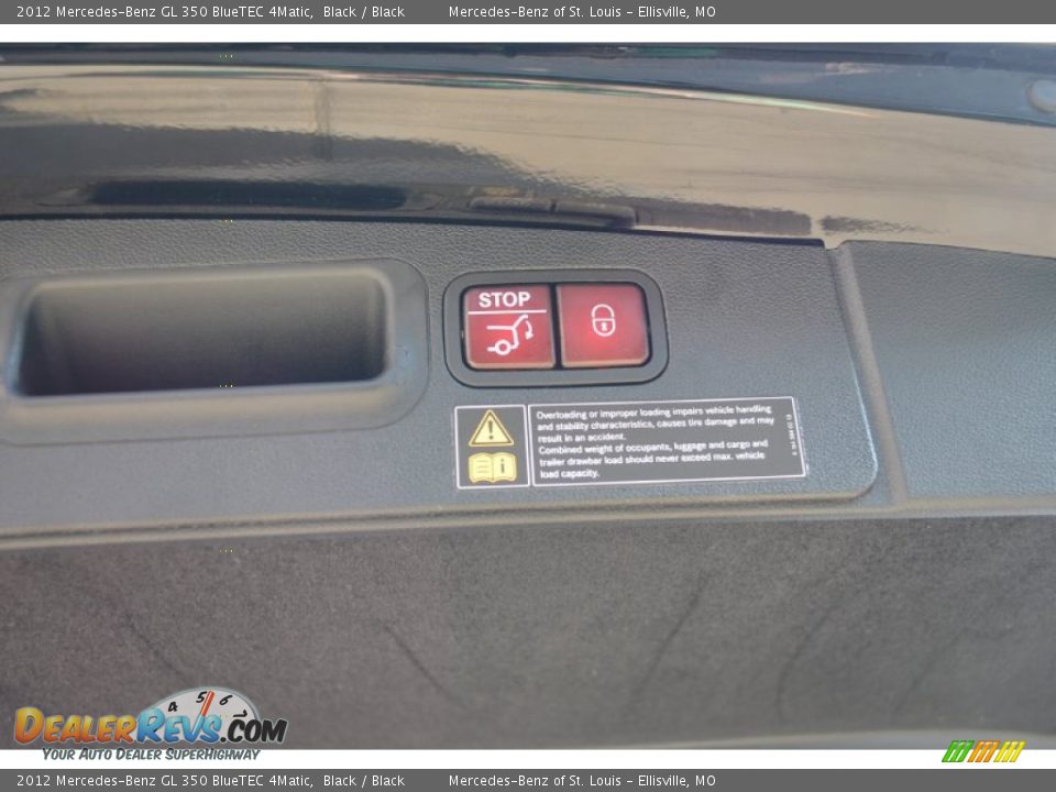 2012 Mercedes-Benz GL 350 BlueTEC 4Matic Black / Black Photo #16