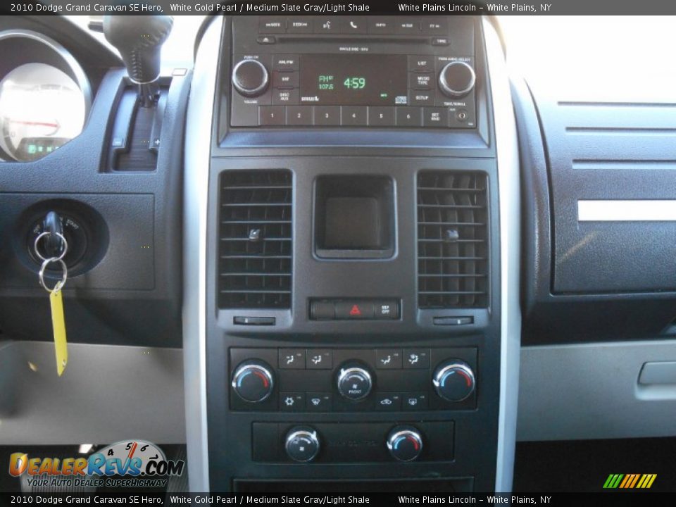 2010 Dodge Grand Caravan SE Hero White Gold Pearl / Medium Slate Gray/Light Shale Photo #19