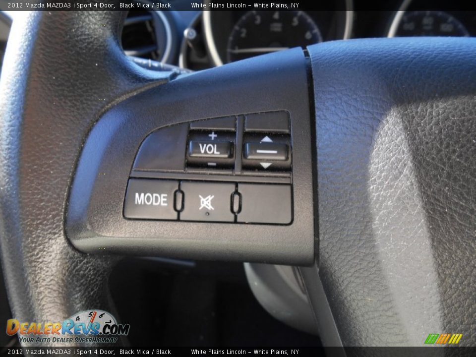 2012 Mazda MAZDA3 i Sport 4 Door Black Mica / Black Photo #18