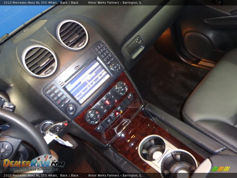 2010 Mercedes-Benz ML 350 4Matic Black / Black Photo #22