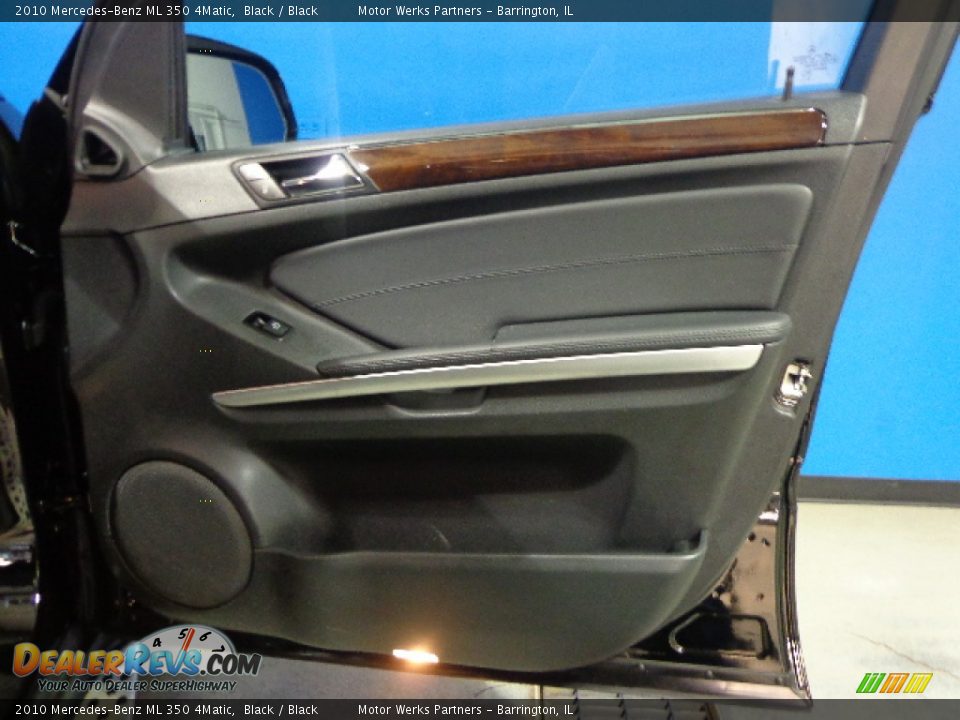 2010 Mercedes-Benz ML 350 4Matic Black / Black Photo #30
