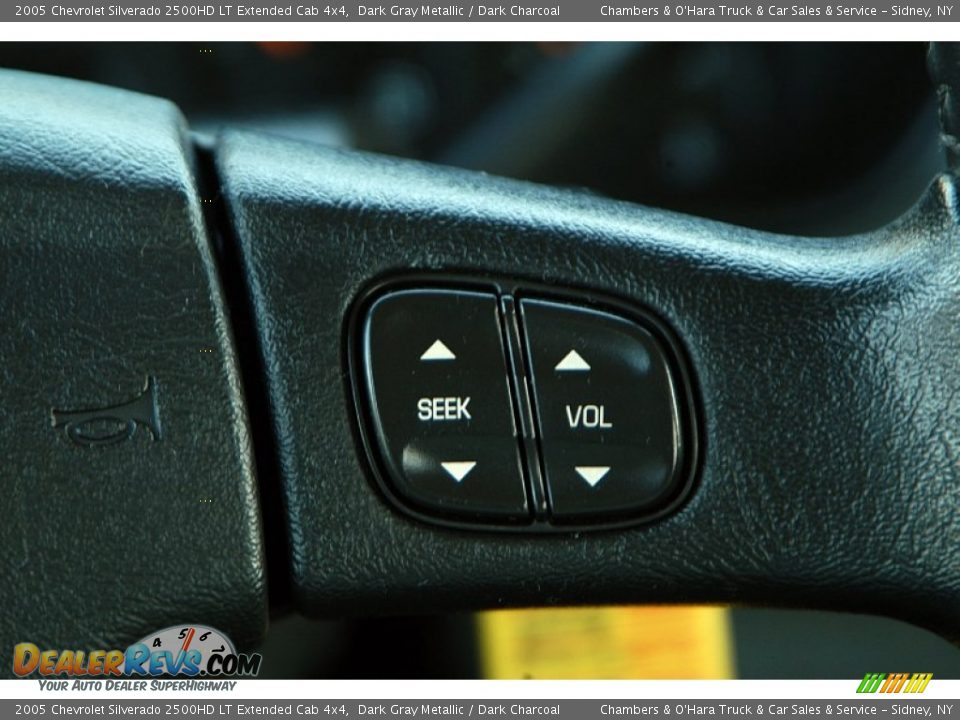 2005 Chevrolet Silverado 2500HD LT Extended Cab 4x4 Dark Gray Metallic / Dark Charcoal Photo #12