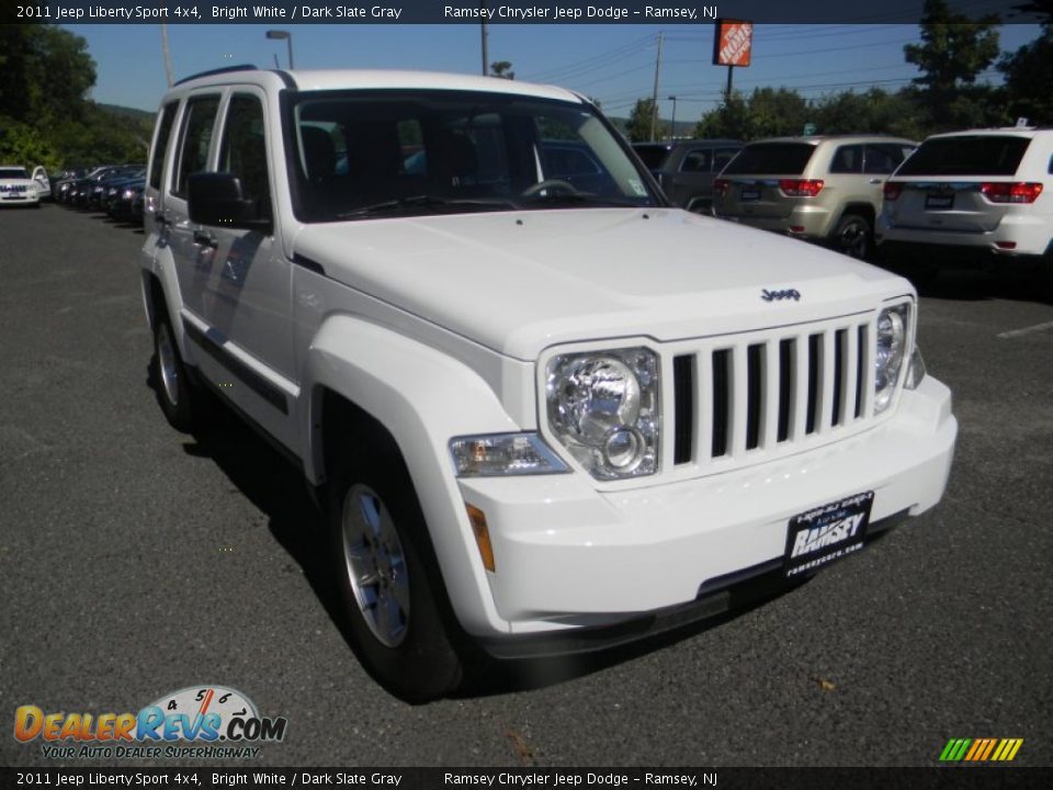 2011 Jeep Liberty Sport 4x4 Bright White / Dark Slate Gray Photo #1