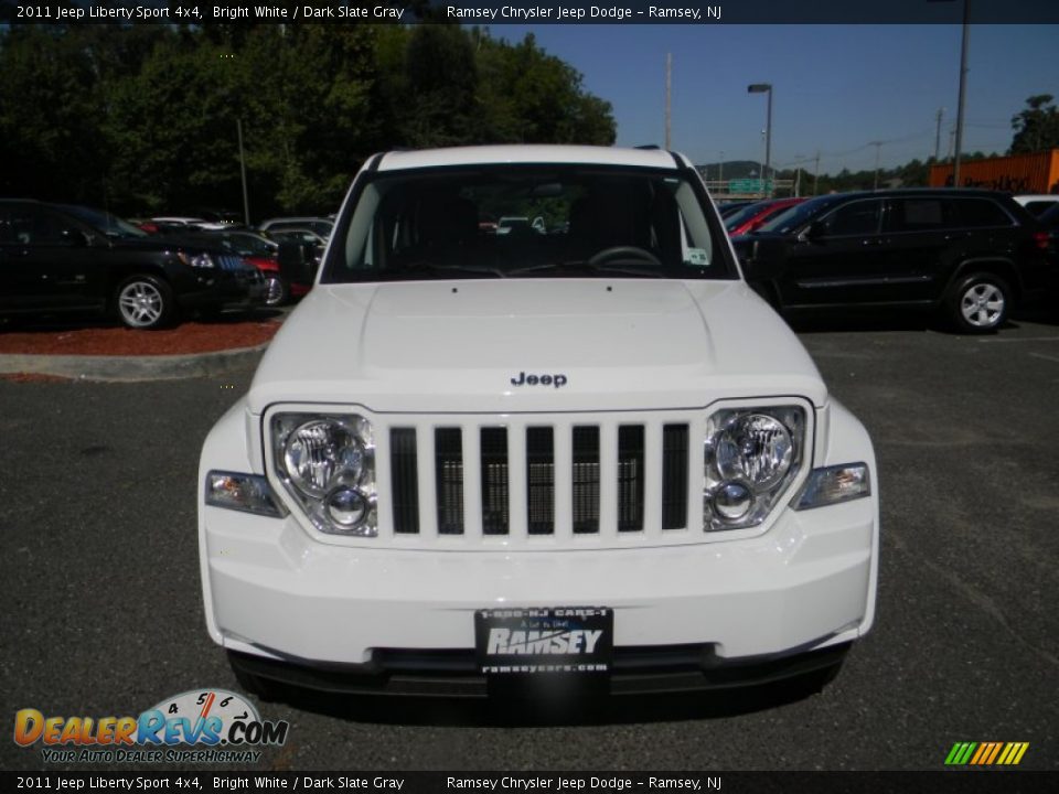 2011 Jeep Liberty Sport 4x4 Bright White / Dark Slate Gray Photo #2