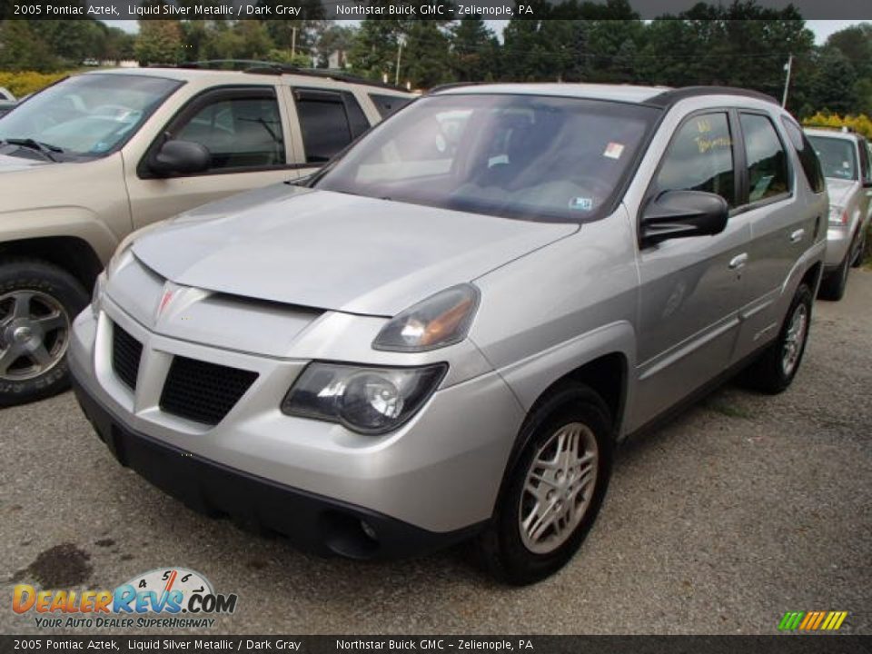 Front 3/4 View of 2005 Pontiac Aztek  Photo #1