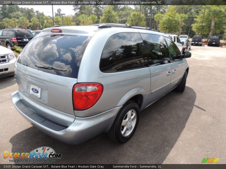 2005 Dodge Grand Caravan SXT Butane Blue Pearl / Medium Slate Gray Photo #11