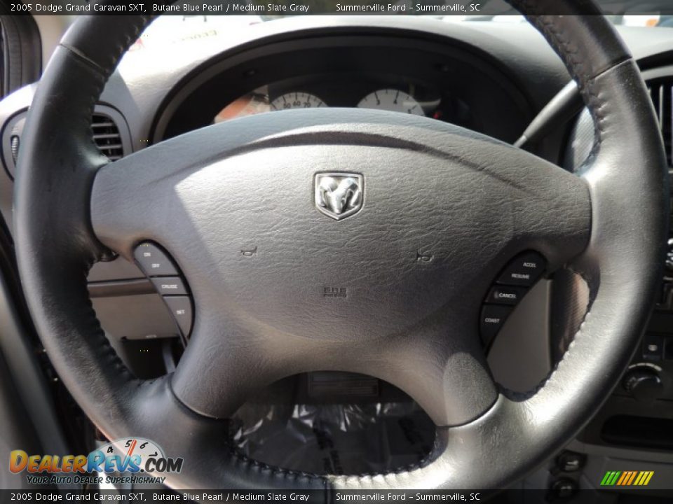 2005 Dodge Grand Caravan SXT Butane Blue Pearl / Medium Slate Gray Photo #18