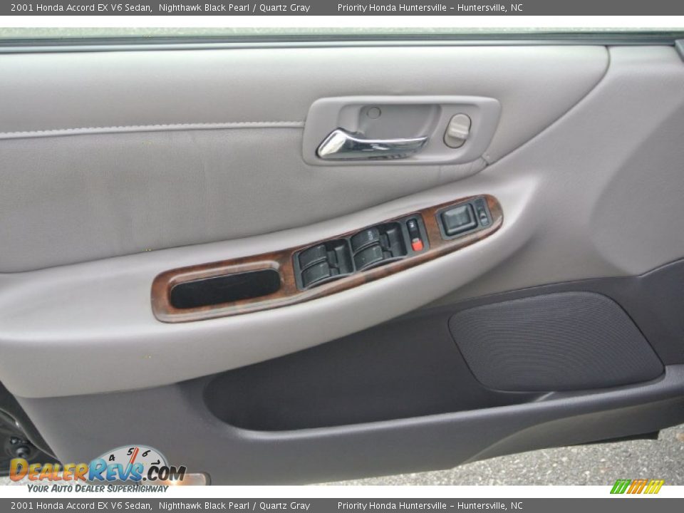 2001 Honda Accord EX V6 Sedan Nighthawk Black Pearl / Quartz Gray Photo #10