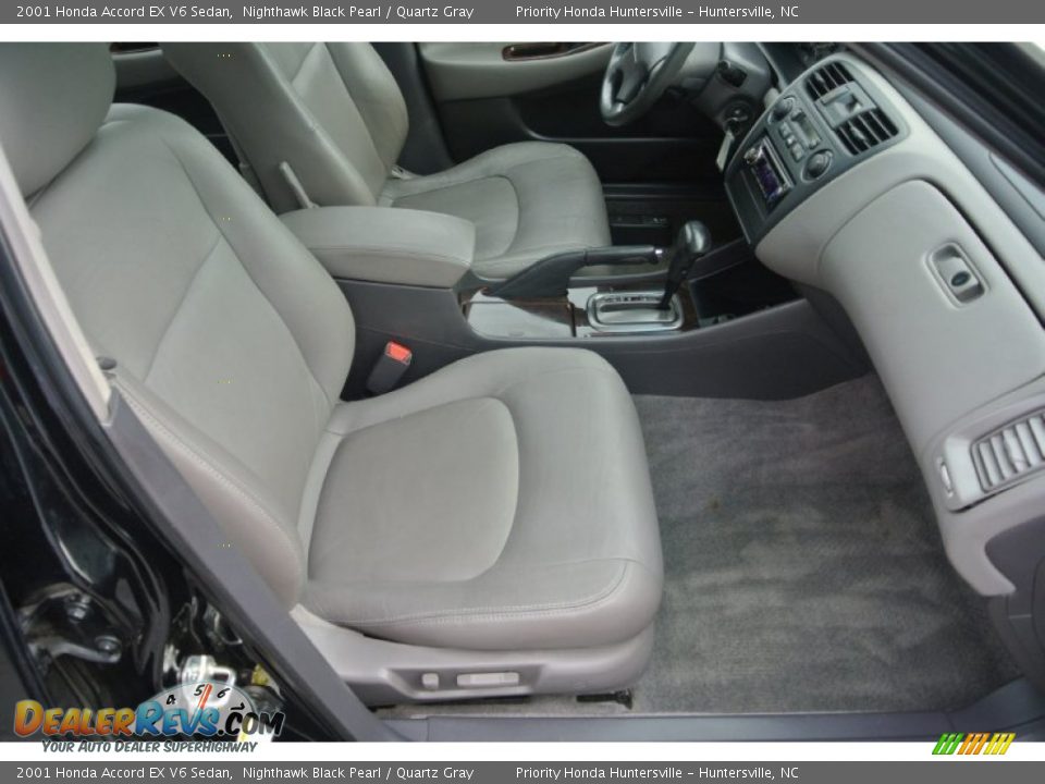 2001 Honda Accord EX V6 Sedan Nighthawk Black Pearl / Quartz Gray Photo #21