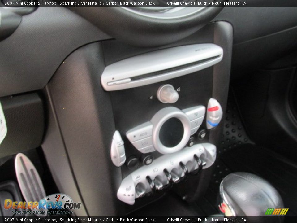 2007 Mini Cooper S Hardtop Sparkling Silver Metallic / Carbon Black/Carbon Black Photo #21