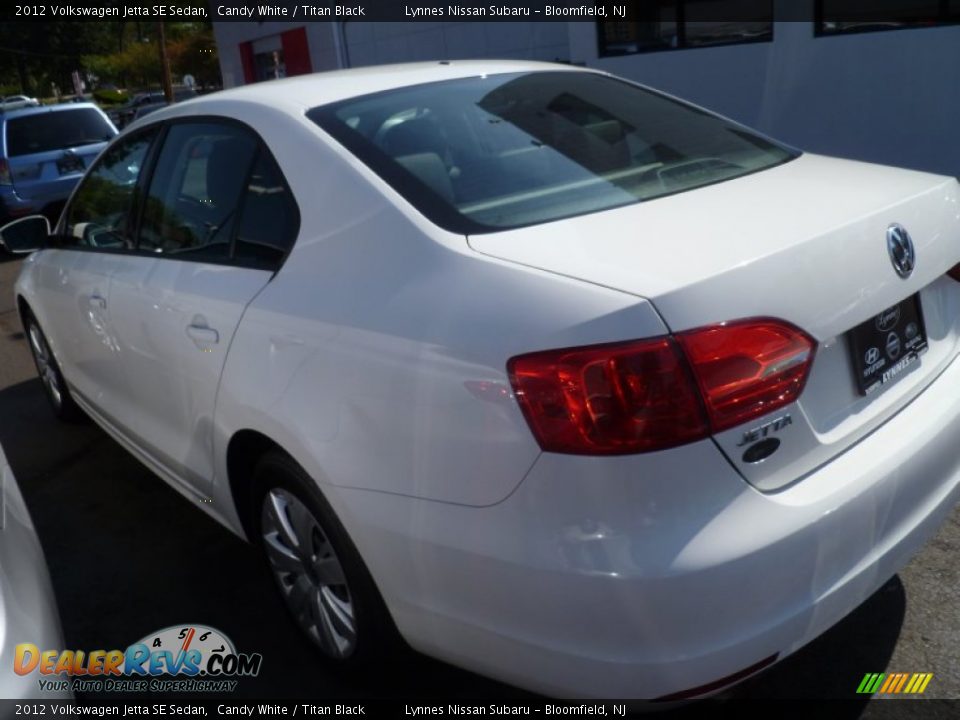2012 Volkswagen Jetta SE Sedan Candy White / Titan Black Photo #5