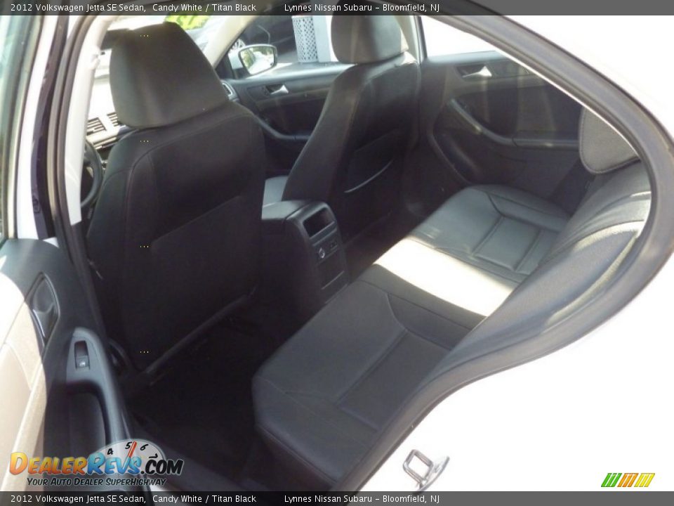 2012 Volkswagen Jetta SE Sedan Candy White / Titan Black Photo #9