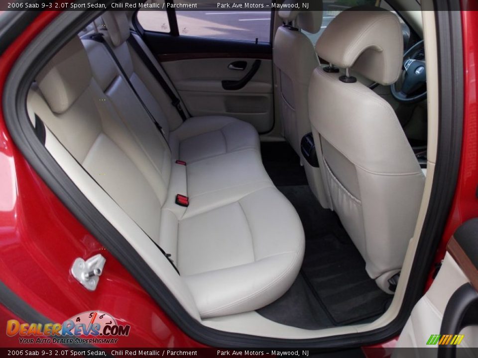 2006 Saab 9-3 2.0T Sport Sedan Chili Red Metallic / Parchment Photo #24