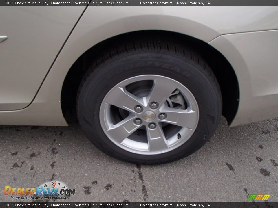 2014 Chevrolet Malibu LS Champagne Silver Metallic / Jet Black/Titanium Photo #9