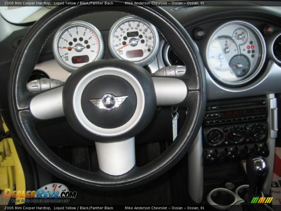 2006 Mini Cooper Hardtop Liquid Yellow / Black/Panther Black Photo #4