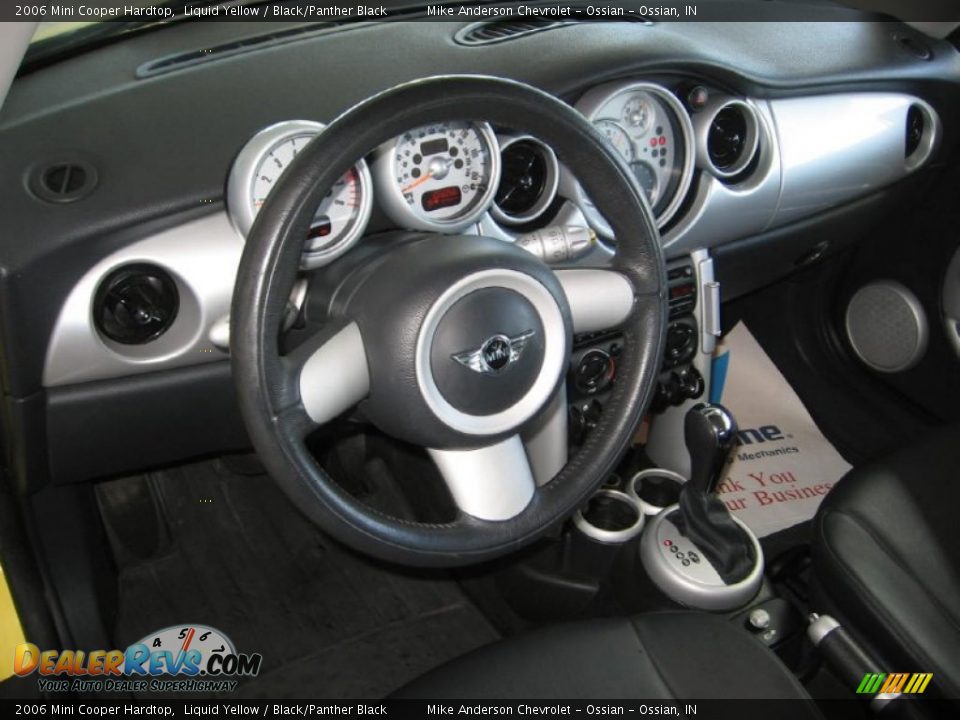 2006 Mini Cooper Hardtop Liquid Yellow / Black/Panther Black Photo #7