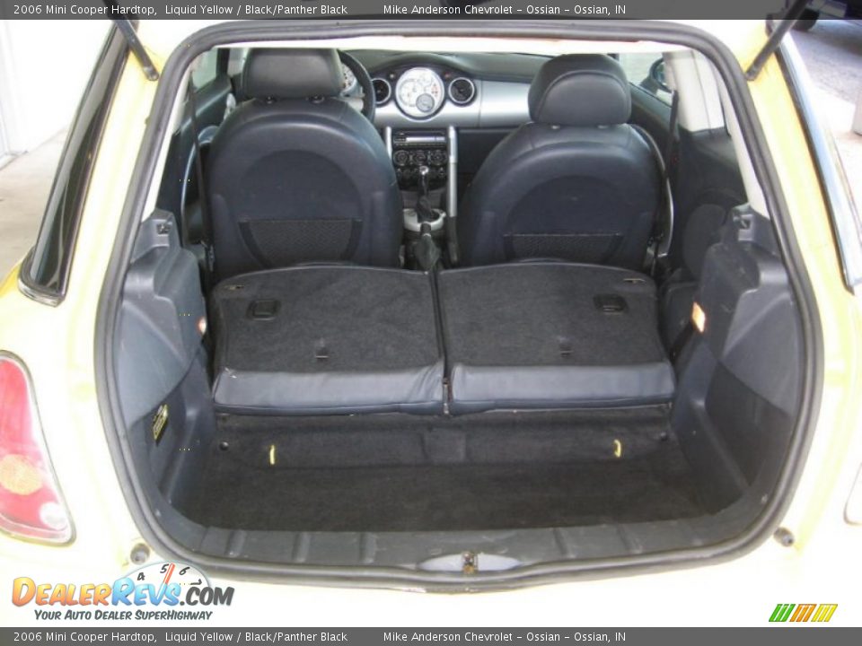 2006 Mini Cooper Hardtop Liquid Yellow / Black/Panther Black Photo #16