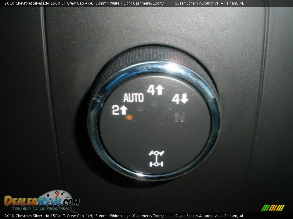 2010 Chevrolet Silverado 1500 LT Crew Cab 4x4 Summit White / Light Cashmere/Ebony Photo #26